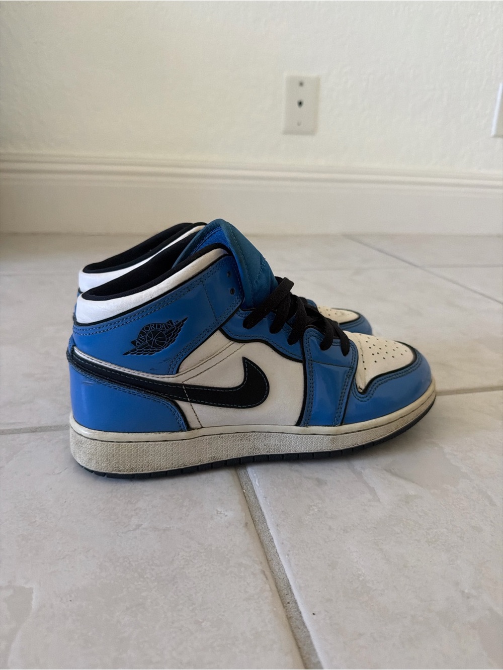 Nike Kids Blue, White and Black High-Top Sneakers